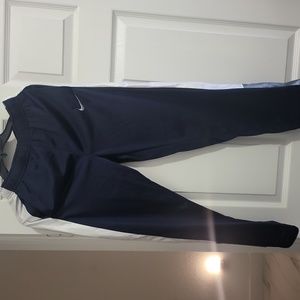 New boy's Nike jogging pants